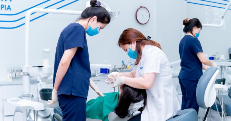 bs ck1 hà thị hương tranh nha khoa olympia niềng răng cá nhân hóa