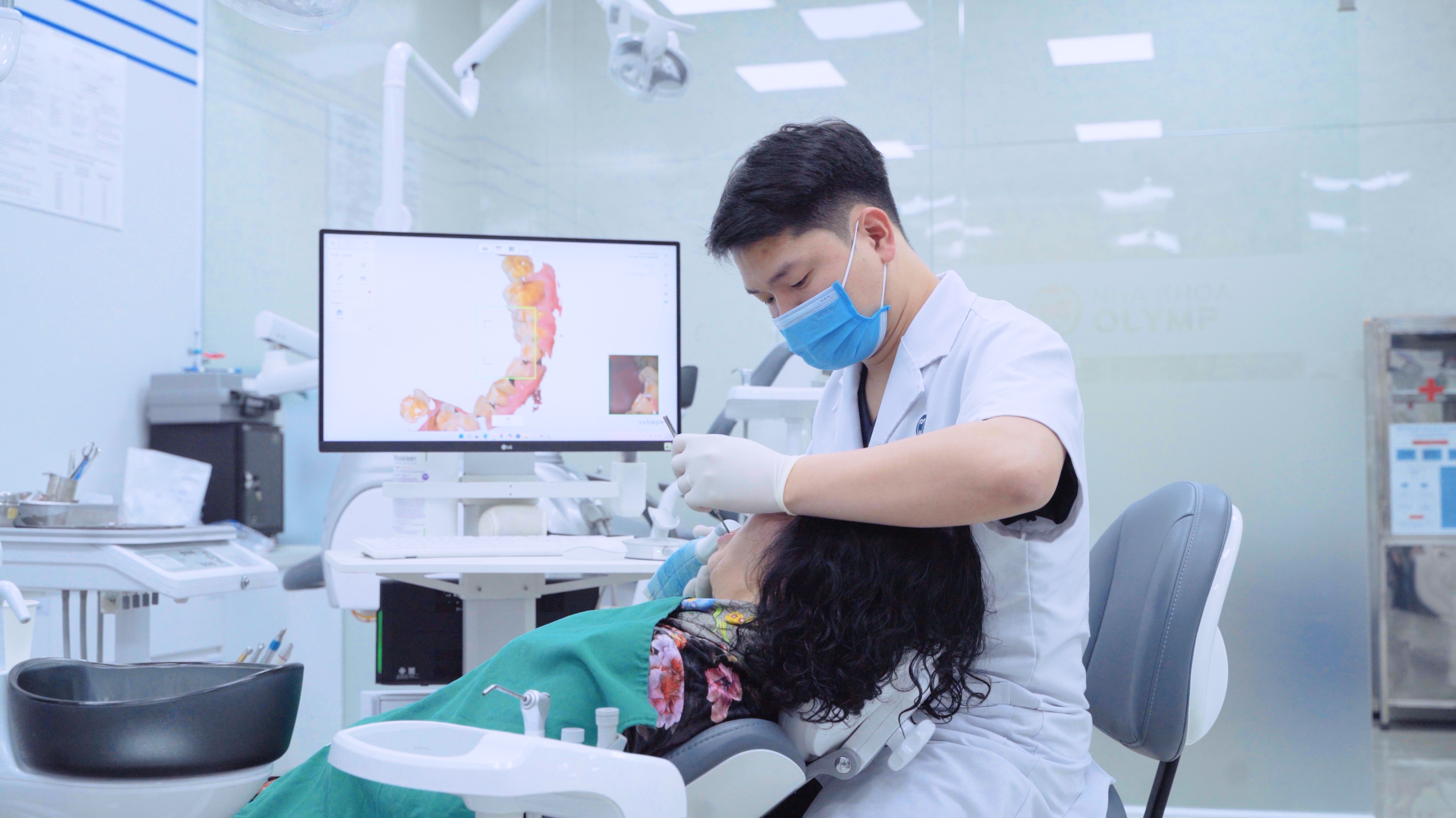 Làm việc kết hợp với BS Digital Implant (BS Bùi Văn Hưng) – đảm bảo răng CHUẨN TỪNG MICRON