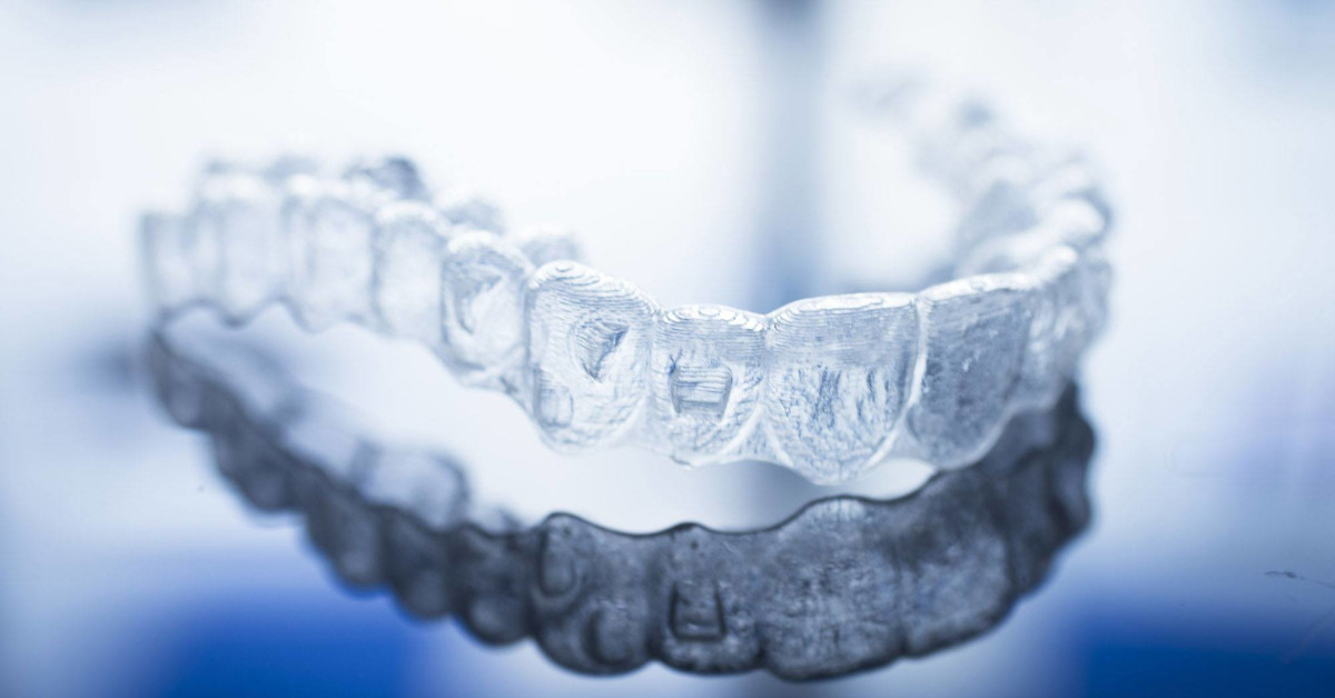 Niềng răng trong suốt Invisalign