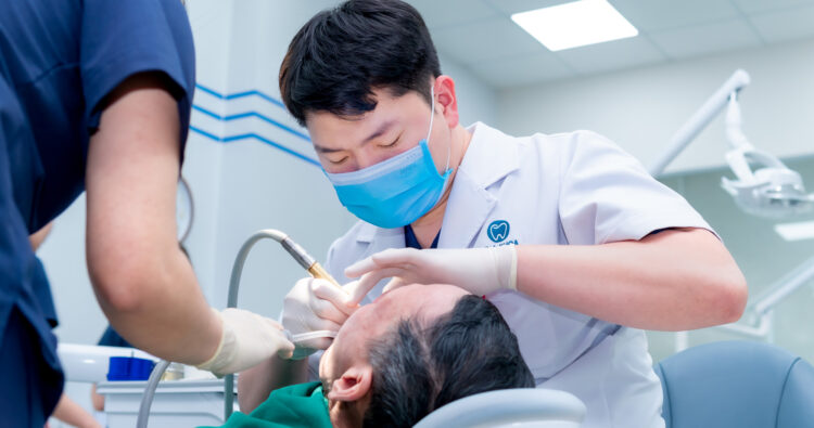 Quy trình nhổ răng khôn không đau tại Olympia – 5 bước chuẩn y khoa