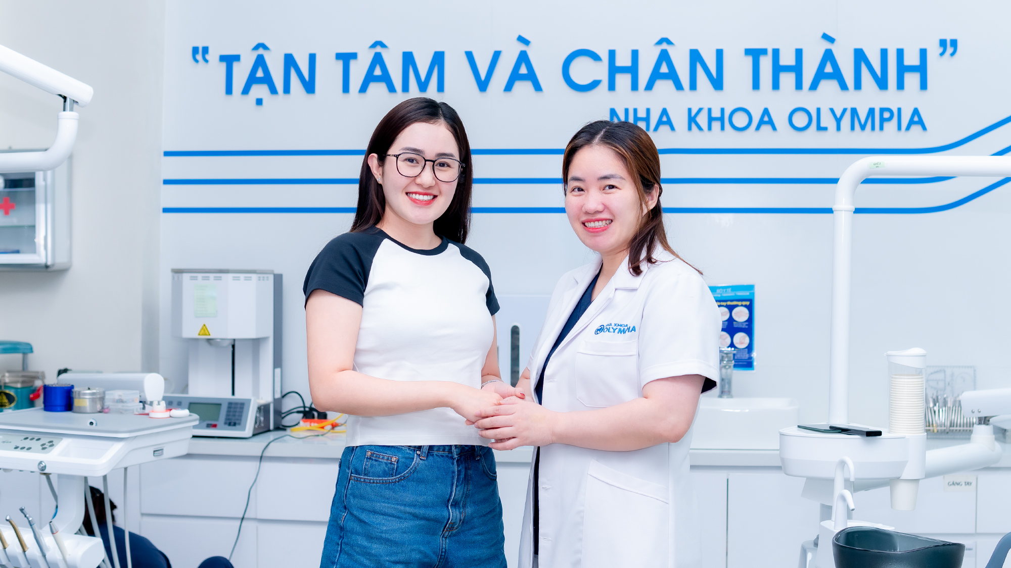 Niềng răng có làm chậm phát triển gương mặt, ảnh hưởng thẩm mỹ sau này?