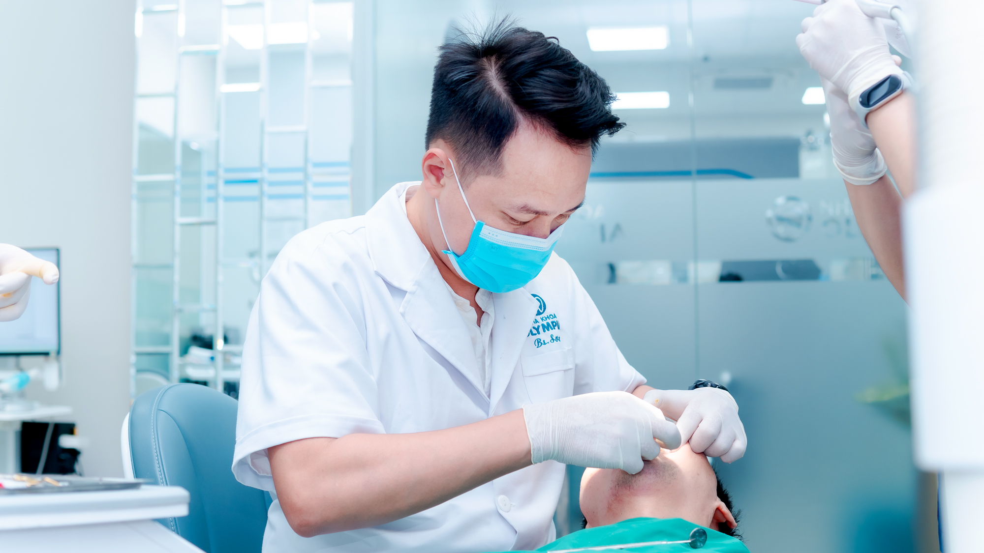 Điều trị viêm nha chu giúp giữ lại hàm răng khỏe mạnh
