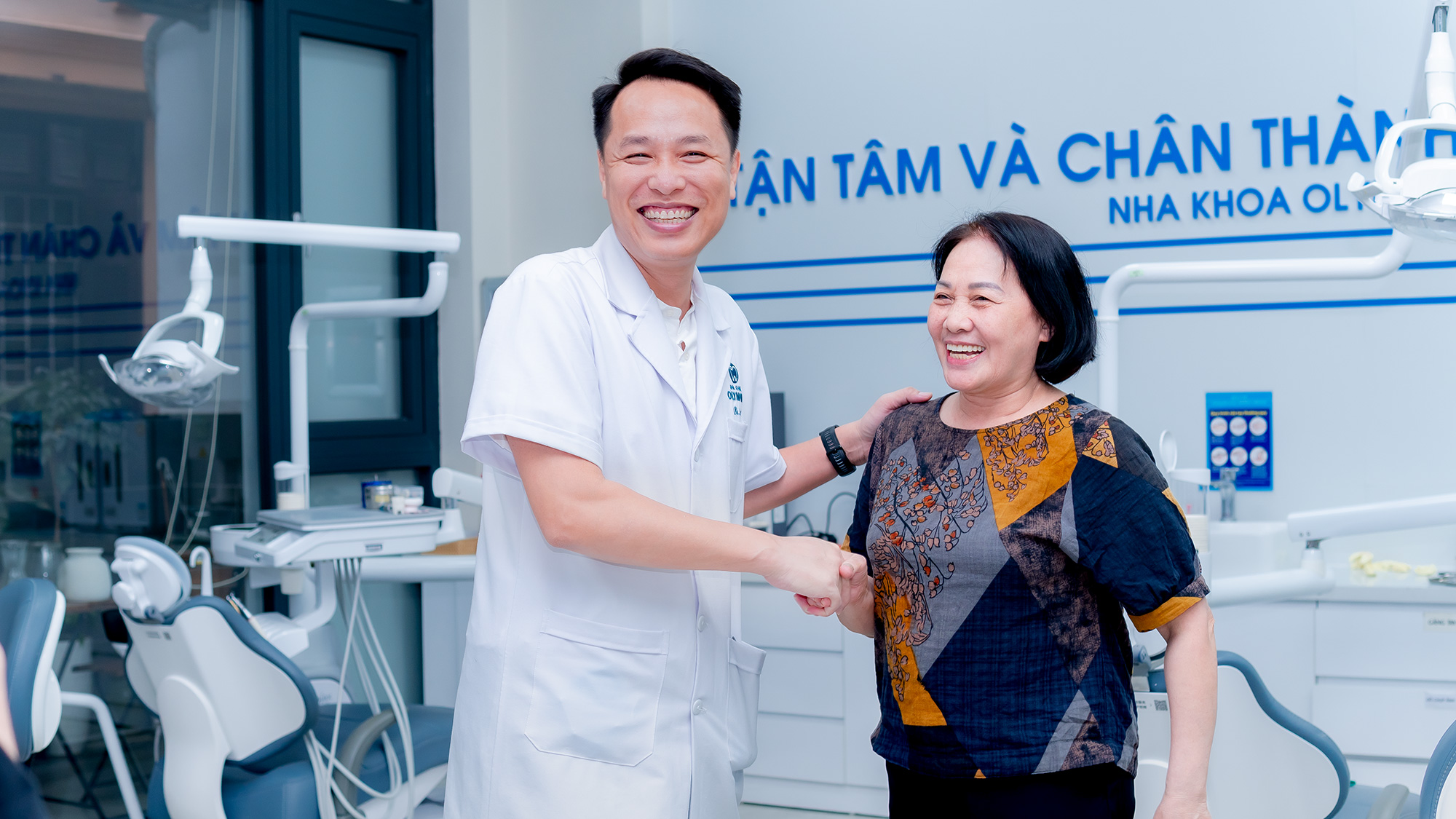 Điều trị các ca mất răng phức tạp – không chỉ là Implant đơn thuần