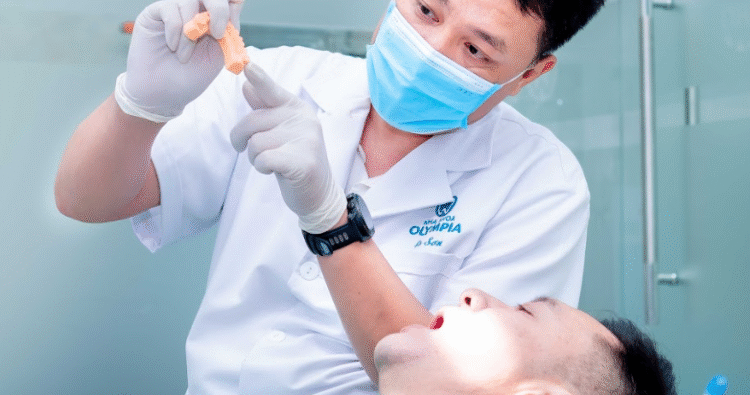 nha khoa olympia ths bs phạm hùng sơn