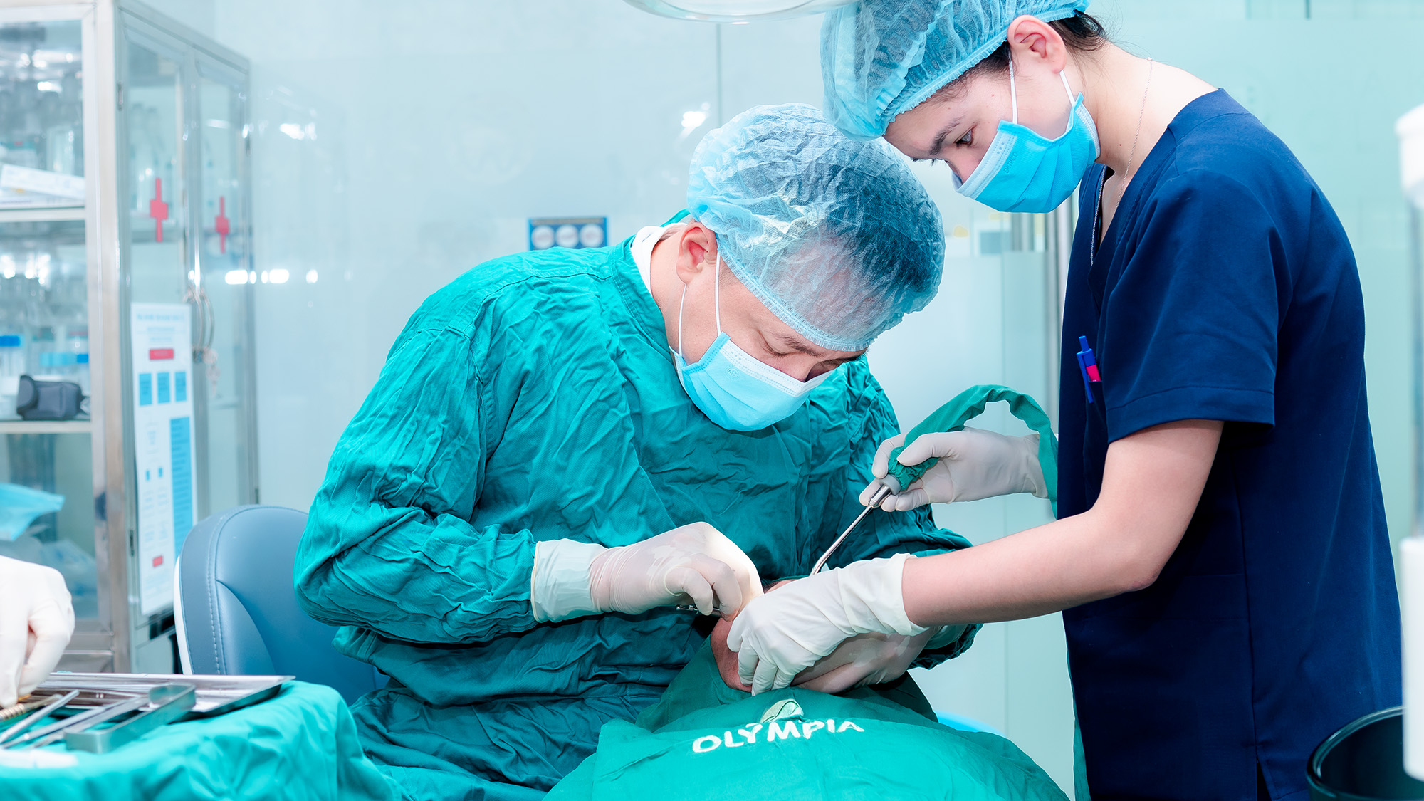 Trồng răng Implant – Giải pháp phục hồi răng mất toàn diện và không đau