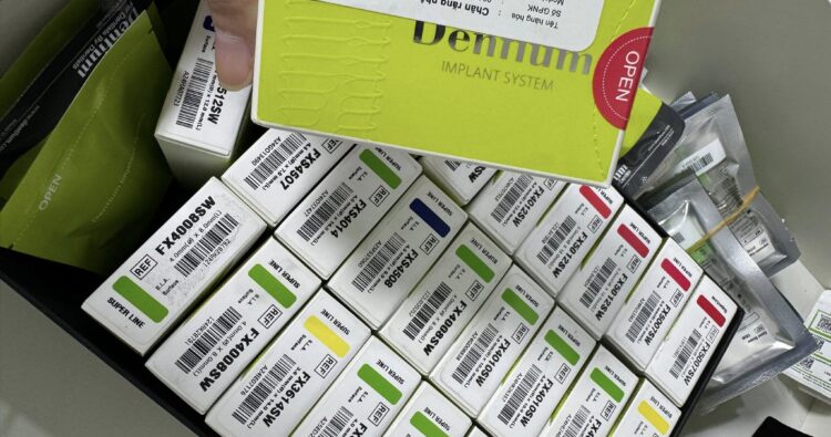 Trụ Implant Dentium