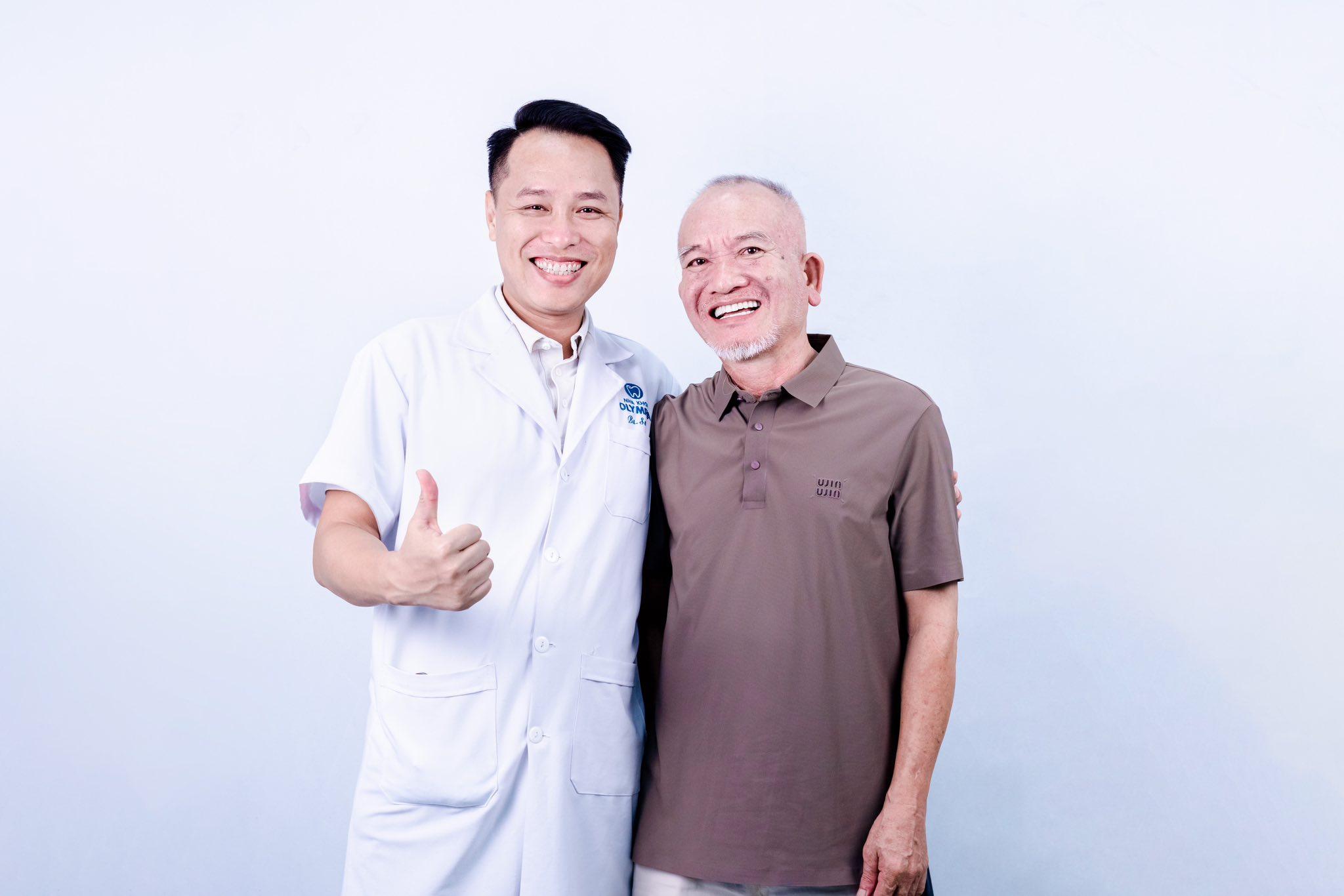 Trồng răng mang lại 1 kết quả ăn nhai tốt cho người lớn tuổi